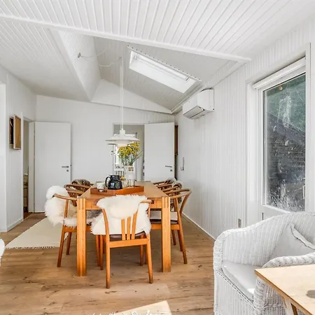 Ineke - 295m From The Sea By Interhome Feriehus